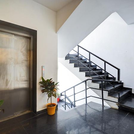 Hotel Red York By Byob Hotels Noida Extérieur photo