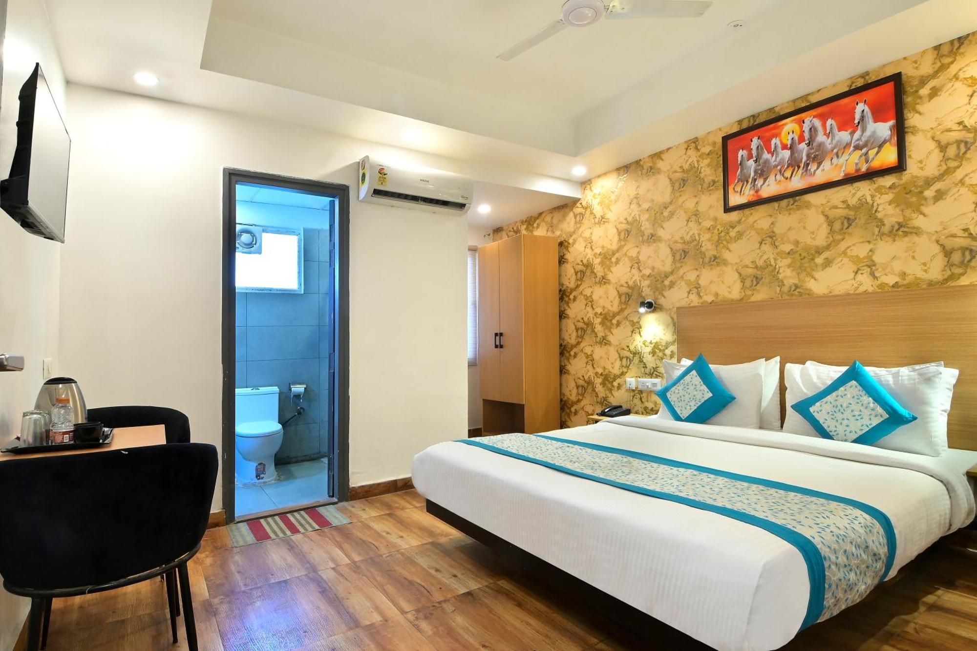 Hotel Red York By Byob Hotels Noida Extérieur photo