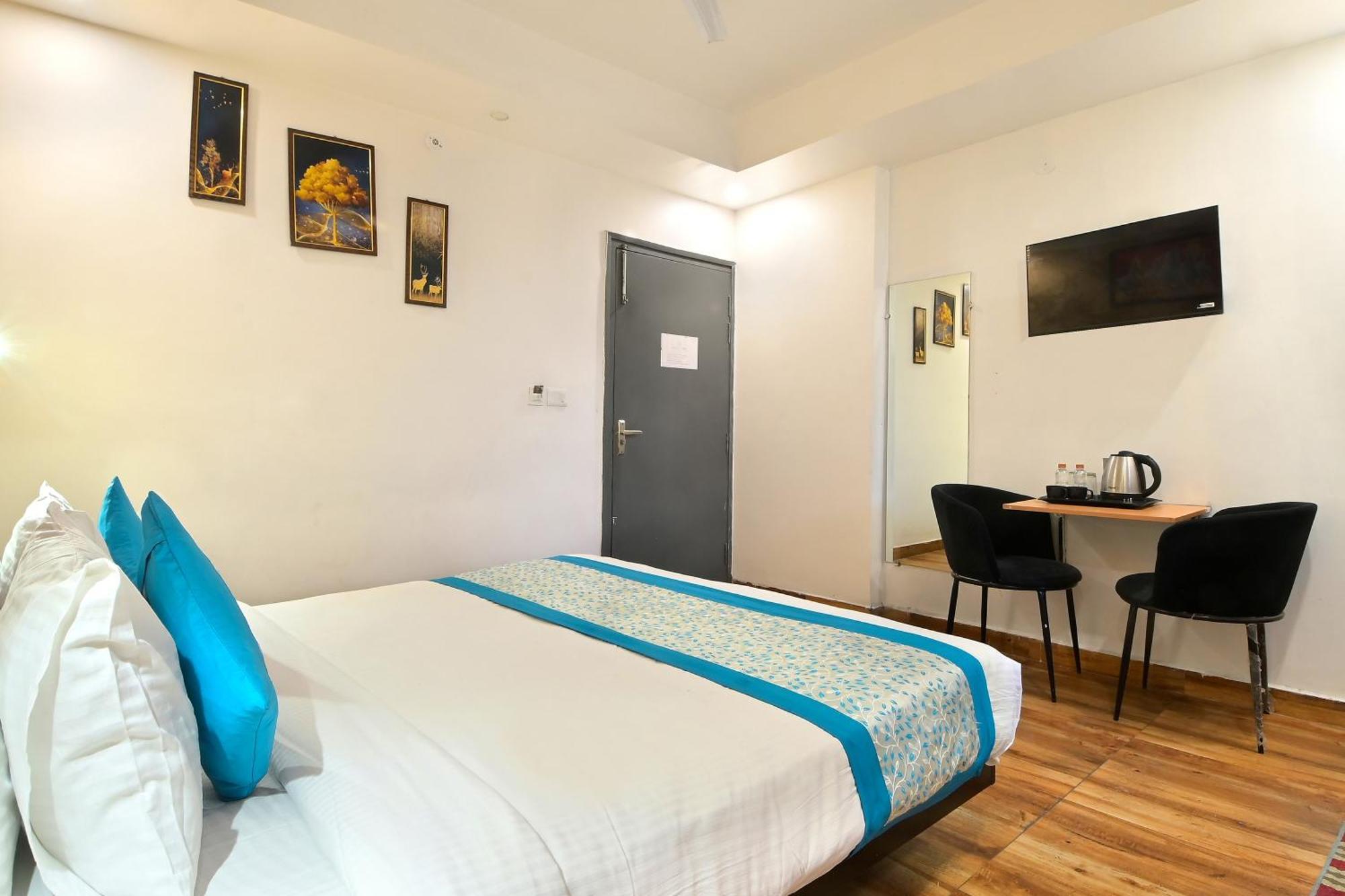 Hotel Red York By Byob Hotels Noida Extérieur photo