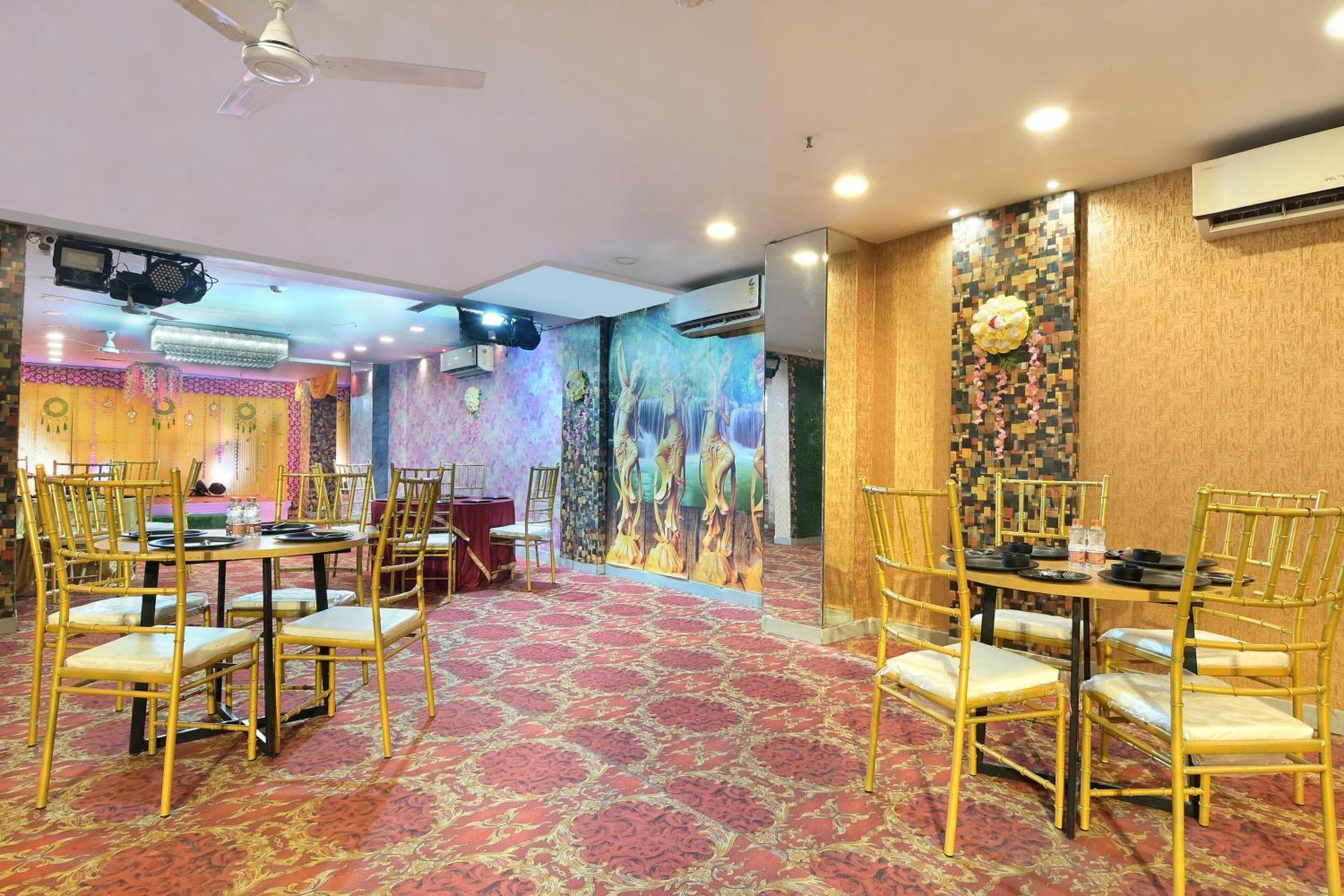 Hotel Red York By Byob Hotels Noida Extérieur photo
