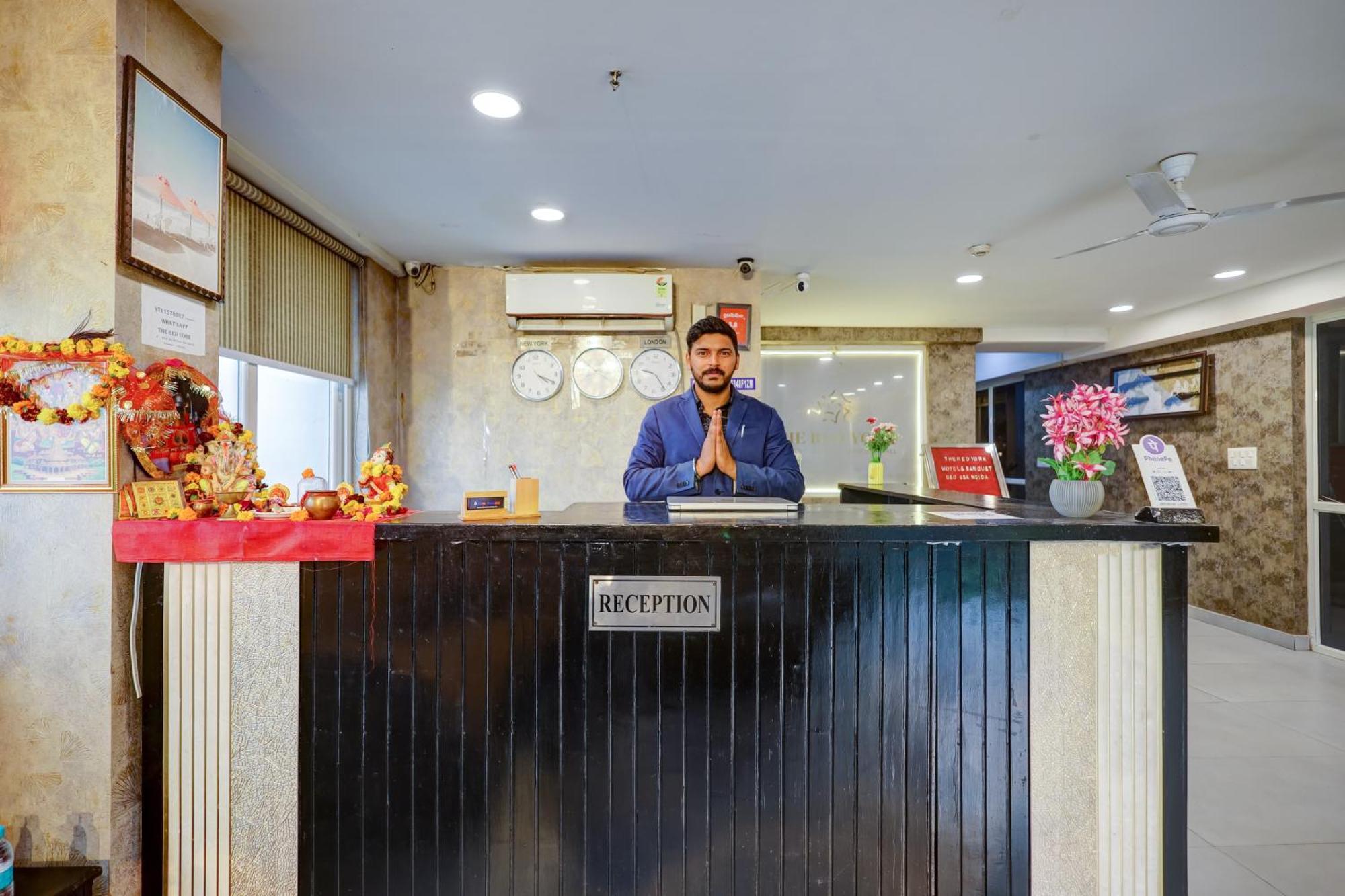 Hotel Red York By Byob Hotels Noida Extérieur photo